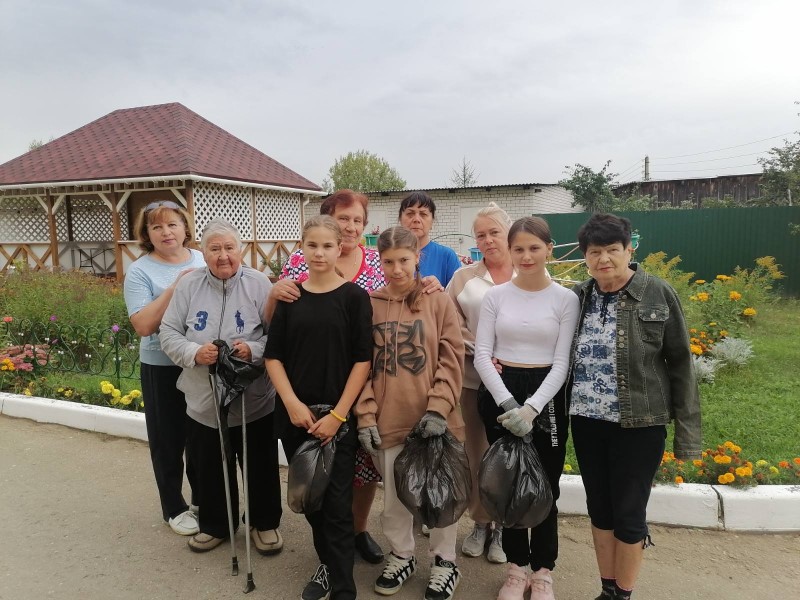 Акция по благоустройству территории Спецжилдома