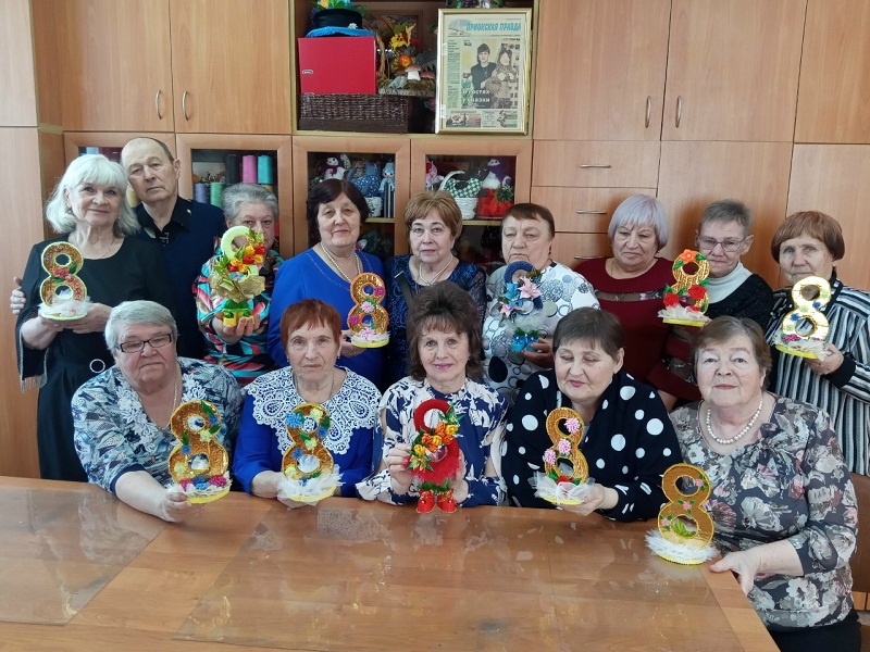 В отделении дневного пребывания расцвели «Восьмерки»!