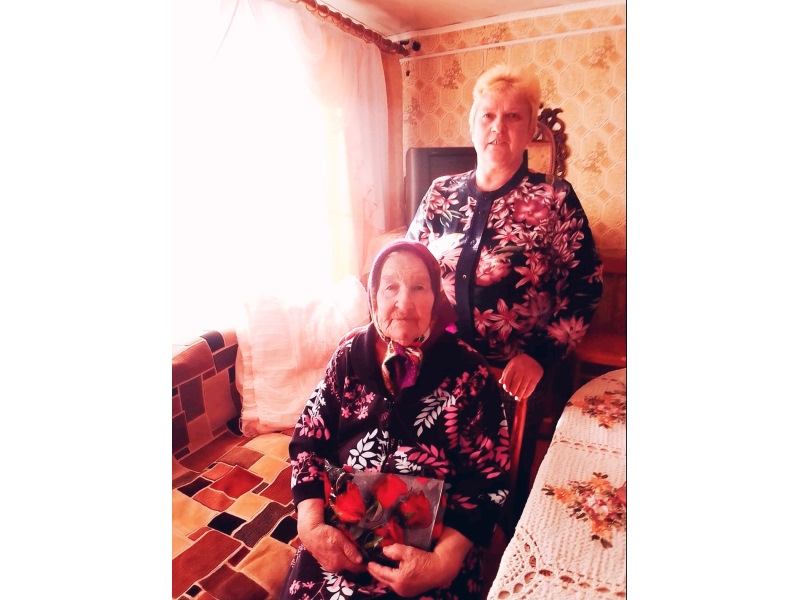 Кезиной Марии Васильевне исполнилось 90 лет.