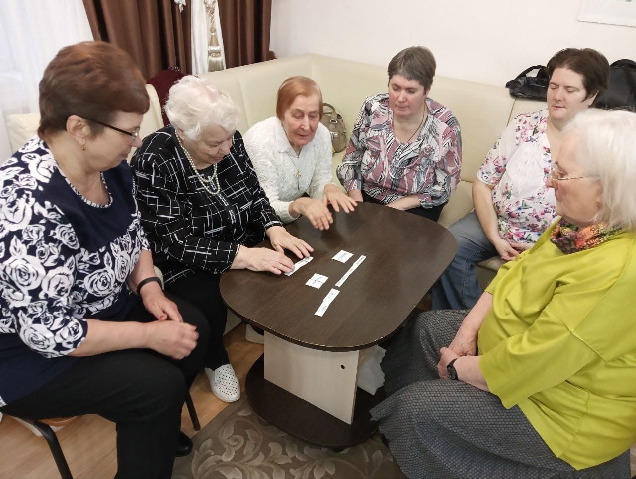 18 ноября в отделении дневного пребывания прошла игра «Угадай мелодию».